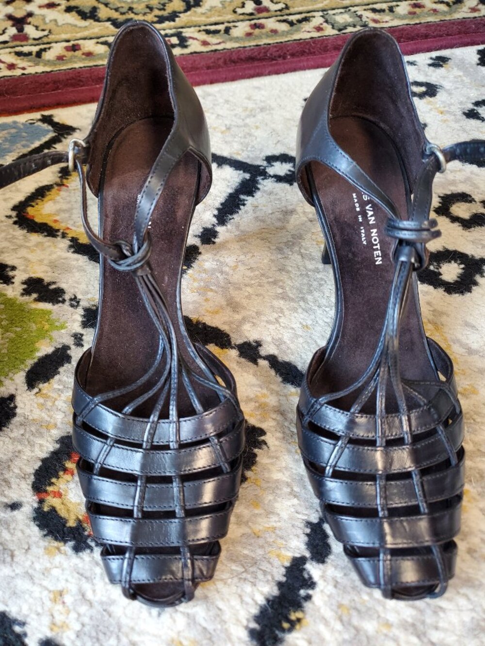 Dries Van Noten black leather heels EU 35